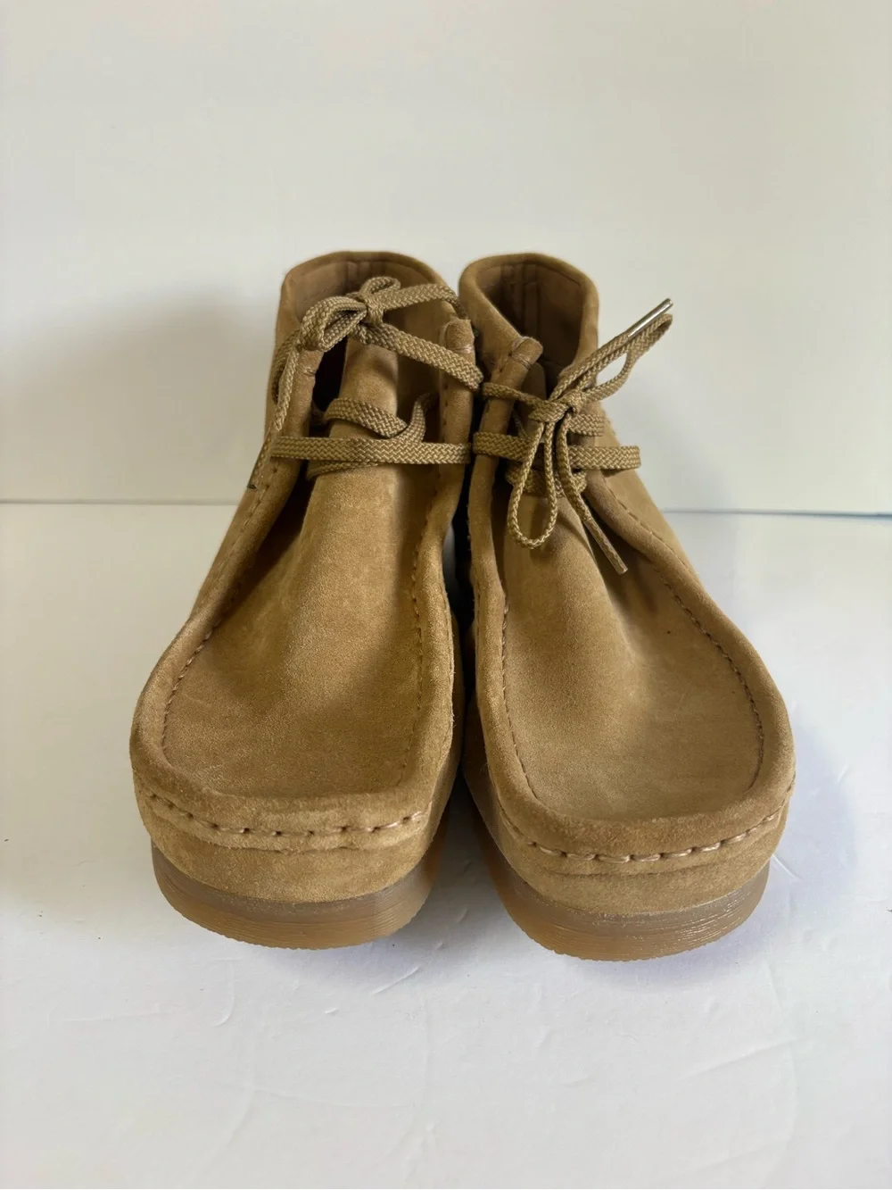 NWOT Clarks Men’s Wallaston Chukka Boot Size 9